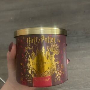 Harry Potter Marauder's Map Scented Candle - Burgundy & Gold